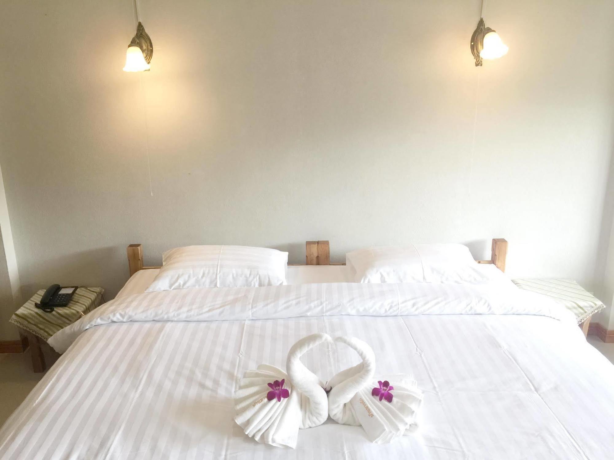 Baan Bangrak Residence Транг Экстерьер фото