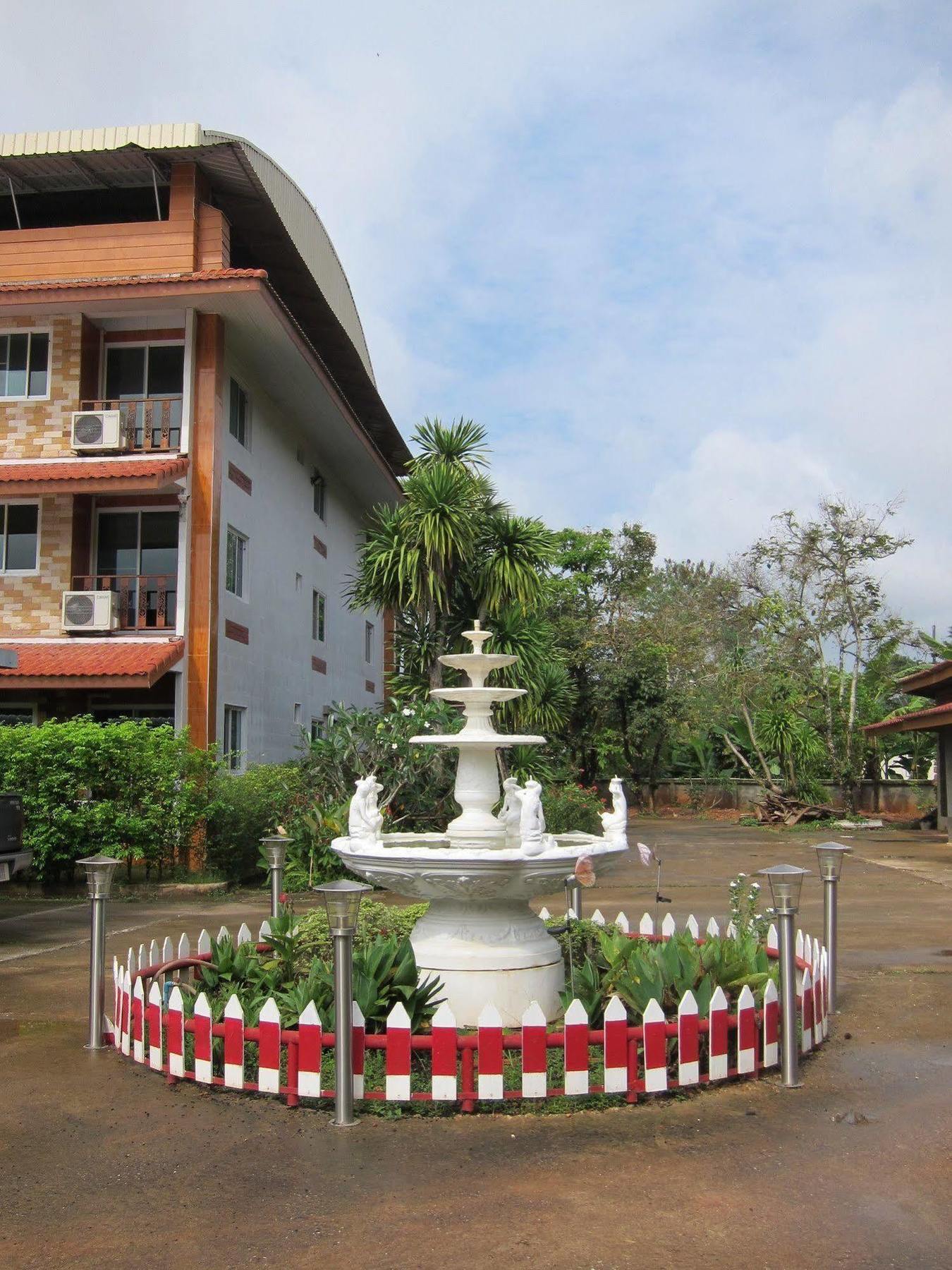 Baan Bangrak Residence Транг Экстерьер фото
